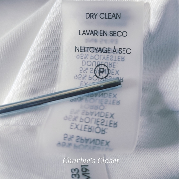 Calvin Klein Cream Classic A-Line Pleated Suiting Skirt Sz. 0 - Picture 11 of 11